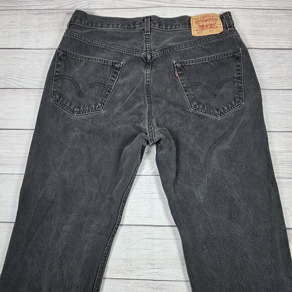 Vintage Levis 505 Jeans Light Patina Distressed Light Wash Straight Leg Y2K 36W - Picture 5 of 9